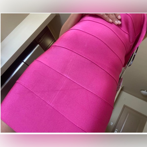 Forever 21 x Herve ledger bandage dress - Picture 4 of 6